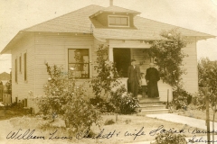 Old-picture-of-William-Lucas-and-wife-Sarah-Barnes_001